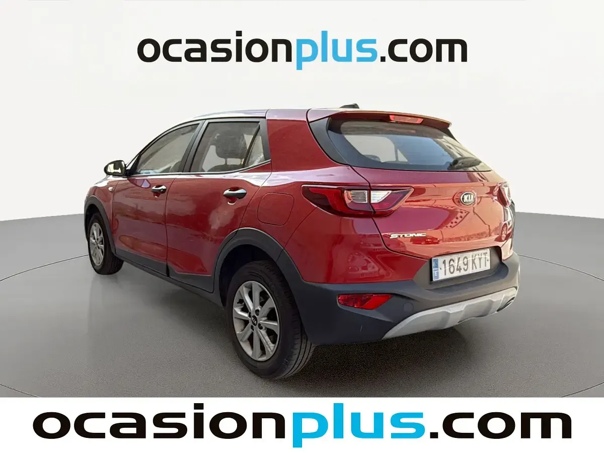 Usado Kia Stonic 101 CV (74 kW) 2019 Rojo SUV