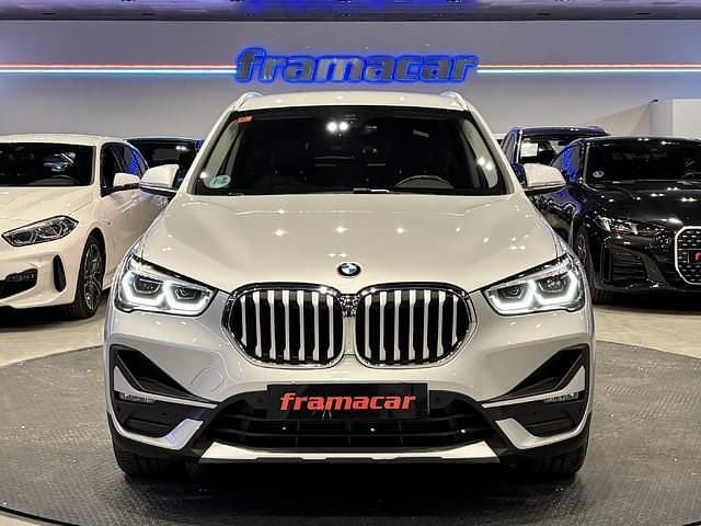 Usado BMW X1 xLine 136 CV (100 kW) 2021 Gris plata SUV