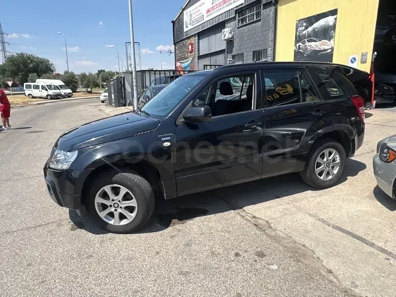 Usado Suzuki Grand Vitara 129 CV (94 kW) 2008 Negro SUV