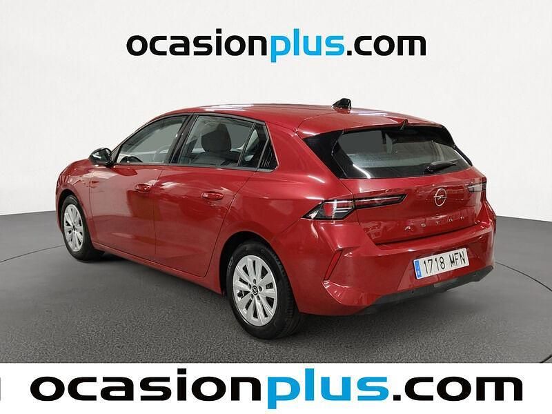 Usado Opel Astra Edition 130 CV (95 kW) 2023 Rojo Berlina