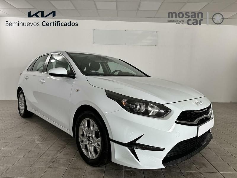 Usado Kia Ceed 120 CV (88 kW) 2024 Otro Utilitario