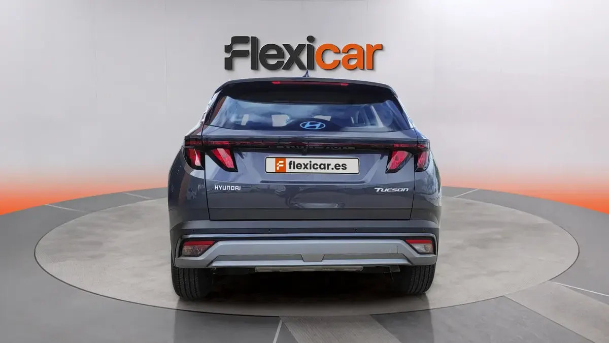 Usado Hyundai Tucson 160 CV (117 kW) 2025 Gris SUV