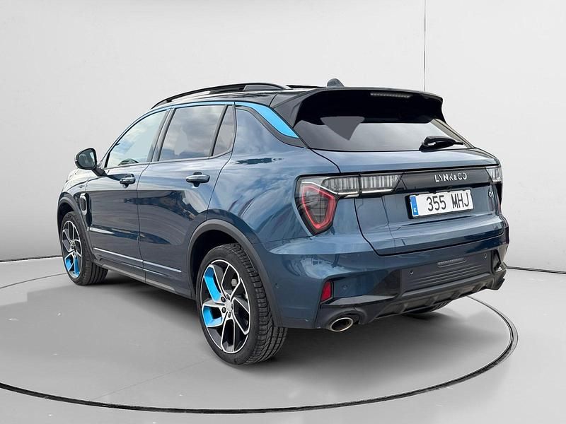 Usado Lynk & Co 01 261 CV (191 kW) 2023 Azul SUV