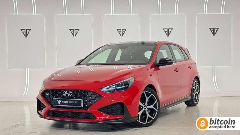 Usado Hyundai i30 250 CV (183 kW) 2023 Rojo Utilitario