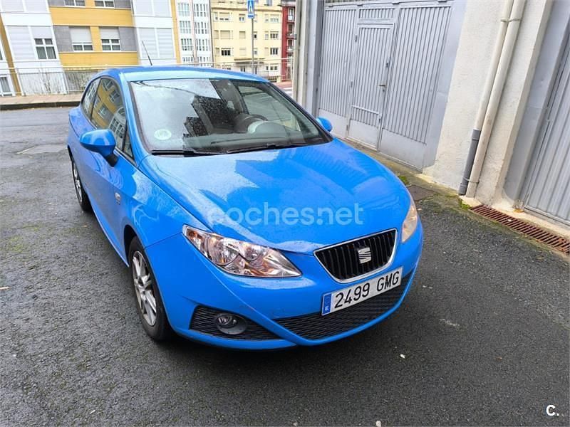 Usado Seat Ibiza SC Sport 105 CV (77 kW) 2009 Azul Utilitario