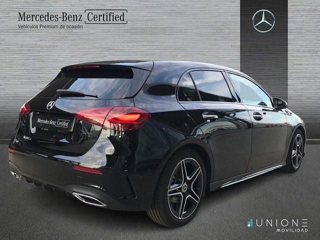 Usado Mercedes A180 AMG line 116 CV (85 kW) 2026 Negro noche