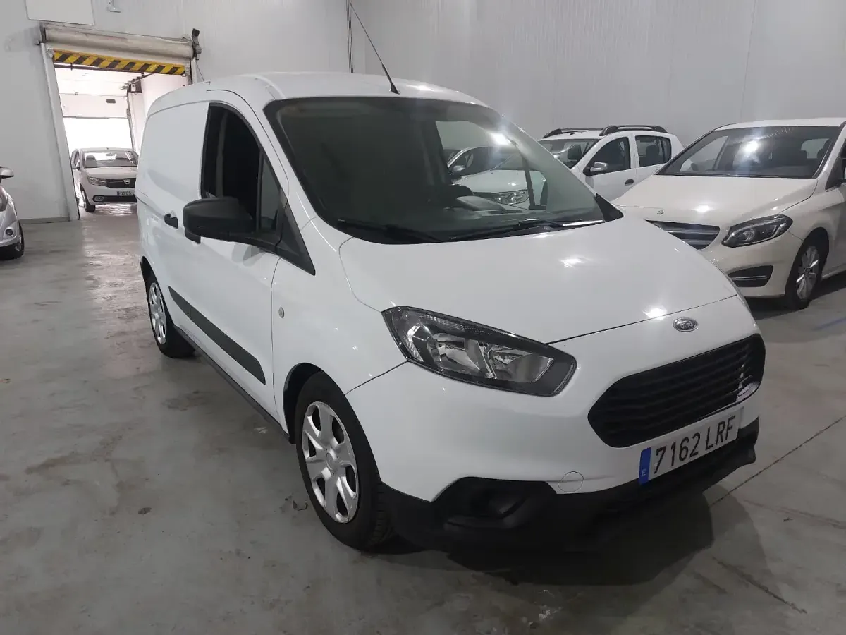 Usado Ford Transit Trend 75 CV (55 kW) 2021 Blanco Van