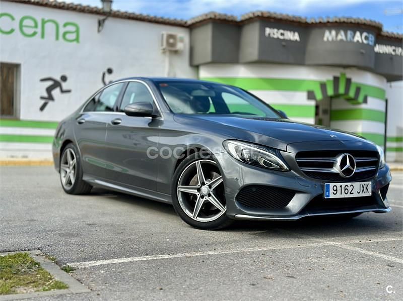 Käytetty Mercedes C220 AMG line 170 HP (125 kW) 2017 Harmaa Sedan