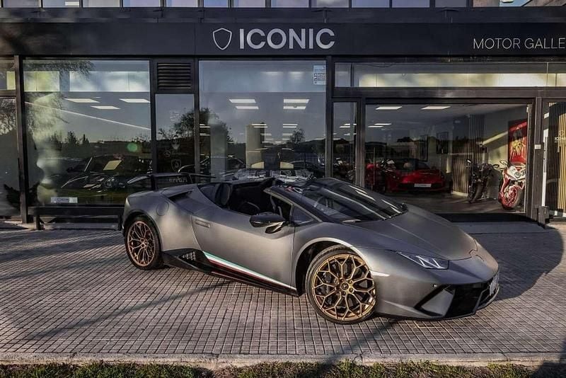 Burdeos Usado 2019 Lamborghini Huracán Descapotable | 259.900 € (Un poco caro) - Imagen 1/4