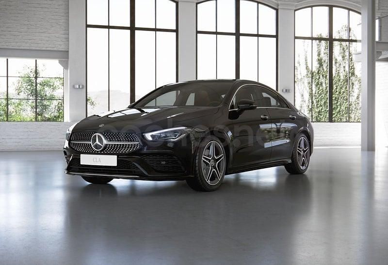Usado Mercedes CLA200 AMG line 163 CV (119 kW) 2019 Kosmosblack  met. Berlina