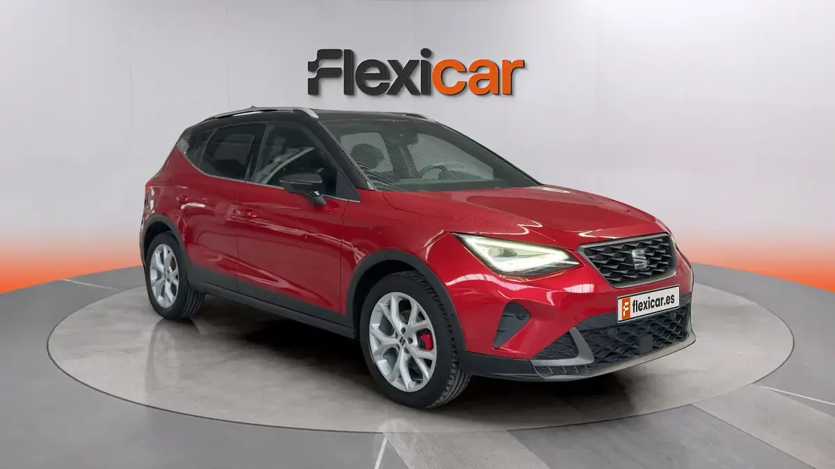 Usado Seat Arona FR 150 CV (110 kW) 2023 SUV