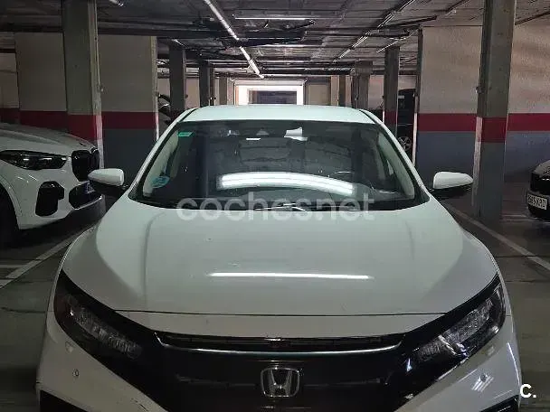 Usado Honda Civic Elegance 182 CV (133 kW) 2019 Blanco Berlina