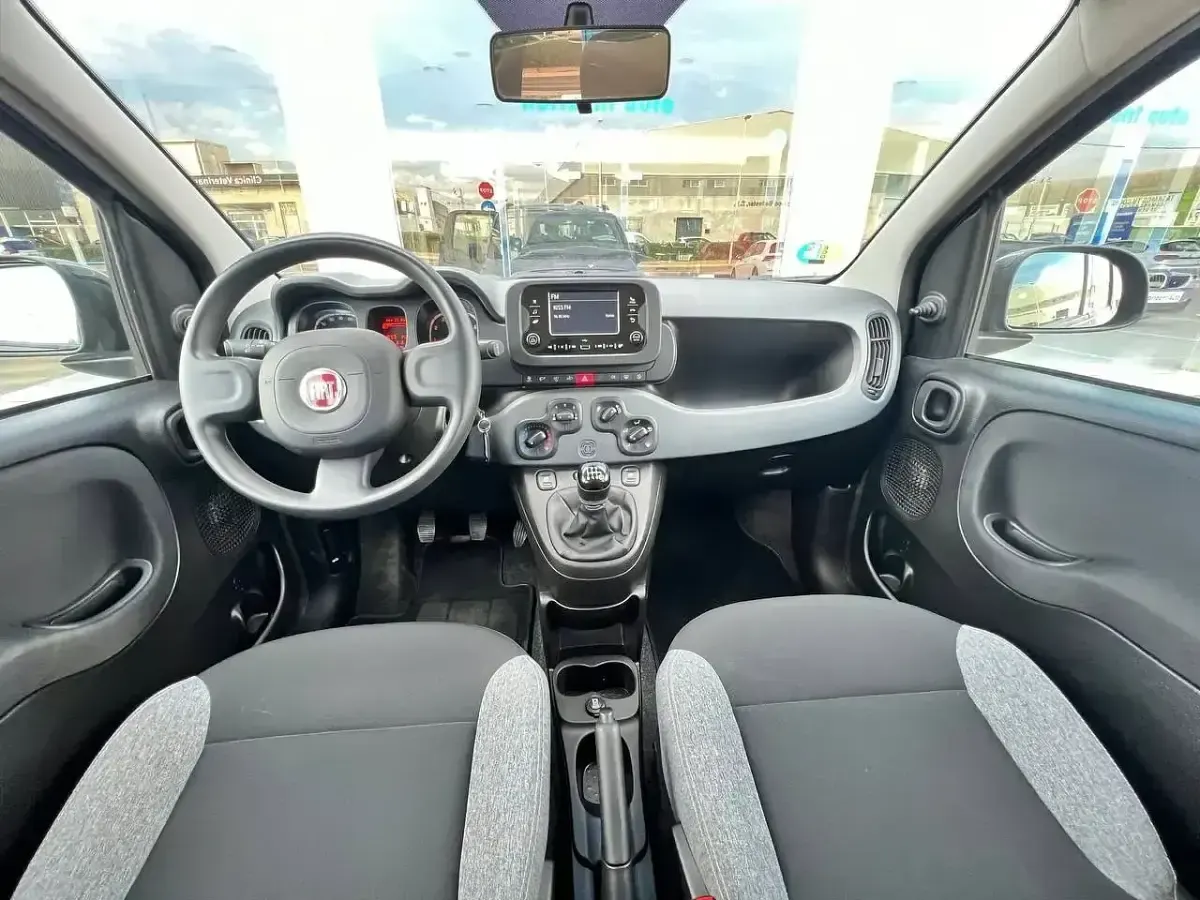 Usado Fiat Panda 70 CV (51 kW) 2023 Negro Utilitario