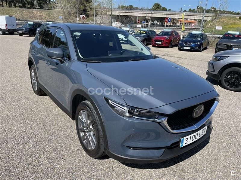 Usado Mazda CX-5 150 CV (110 kW) 2021 Gris / plata SUV