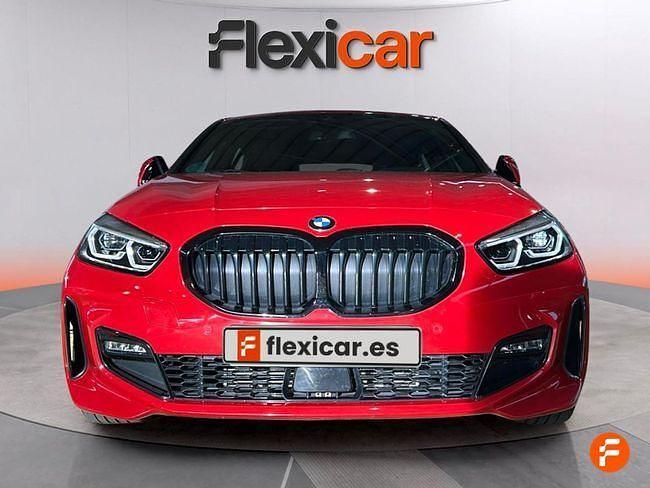 Usado BMW 118 150 CV (110 kW) 2024 Rojo Utilitario