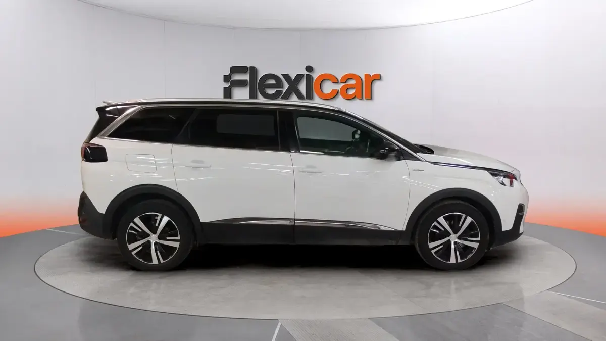 Occasion Peugeot 5008 GT-line 131 PK (96 kW) 2020 Wit SUV