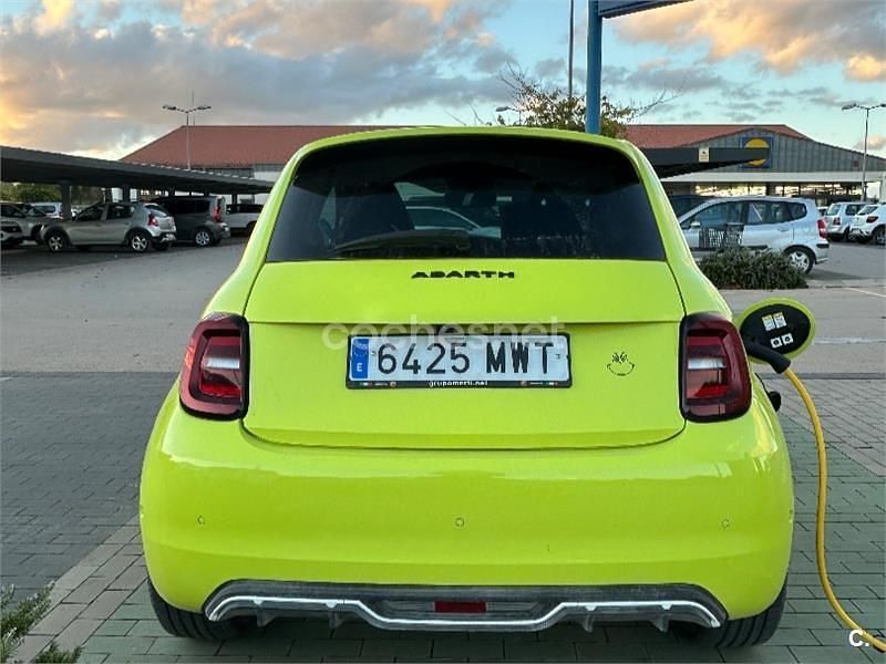 Usado Abarth 500 2024 Eléctrico Berlina