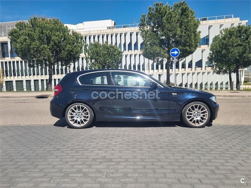 Azul Usado 2007 BMW 118 Utilitario | 5500 € (Precio justo) - Imagen 1/4