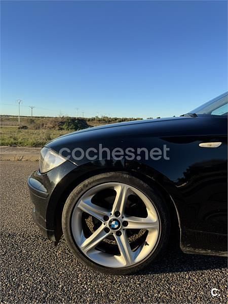 Usado BMW 116 Sport Line 115 CV (84 kW) 2011 Azul Utilitario