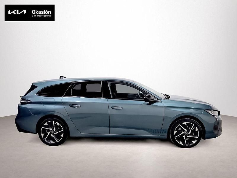 Usado Peugeot 308 SW Allure 130 CV (95 kW) 2023 Verde Familiar