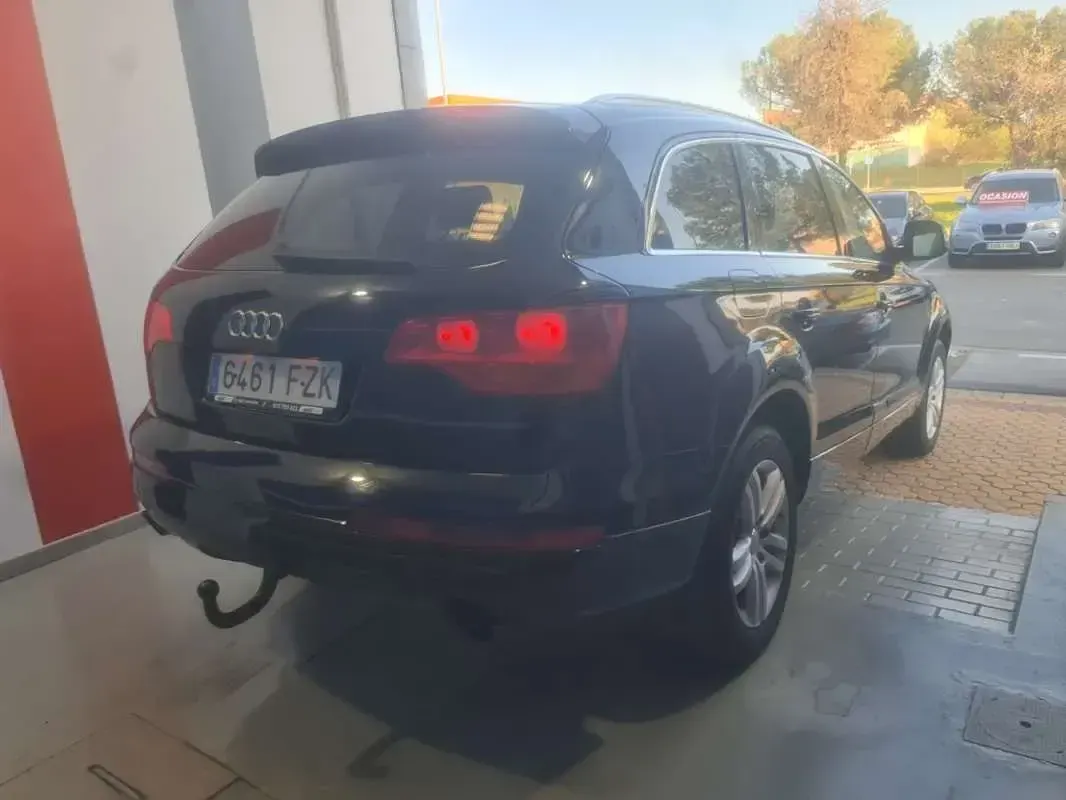 Usado Audi Q7 241 CV (177 kW) 2008 Negro SUV