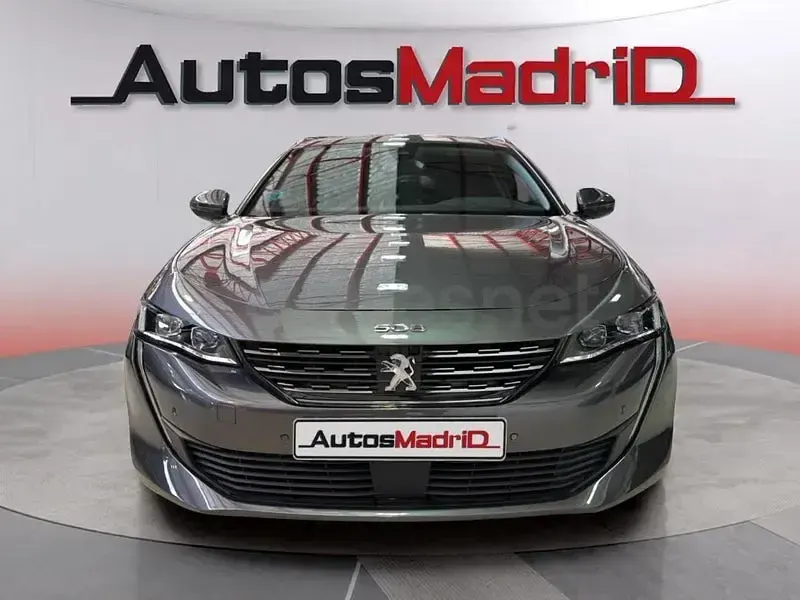 Usado Peugeot 508 SW Allure 131 CV (96 kW) 2021 Gris / plata Familiar