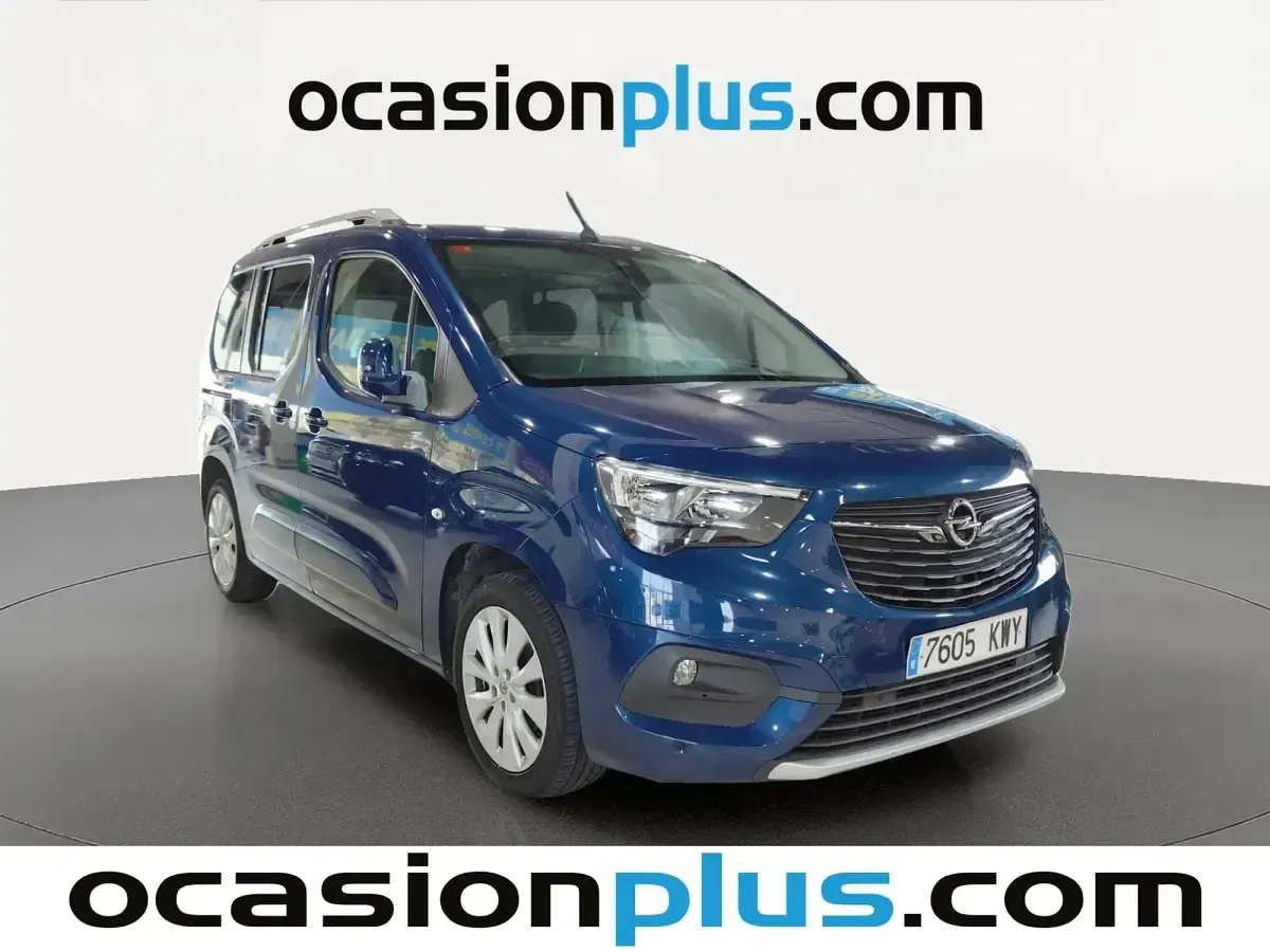 Usado Opel Combo Innovation 100 CV (73 kW) 2019 Azul Monovolumen