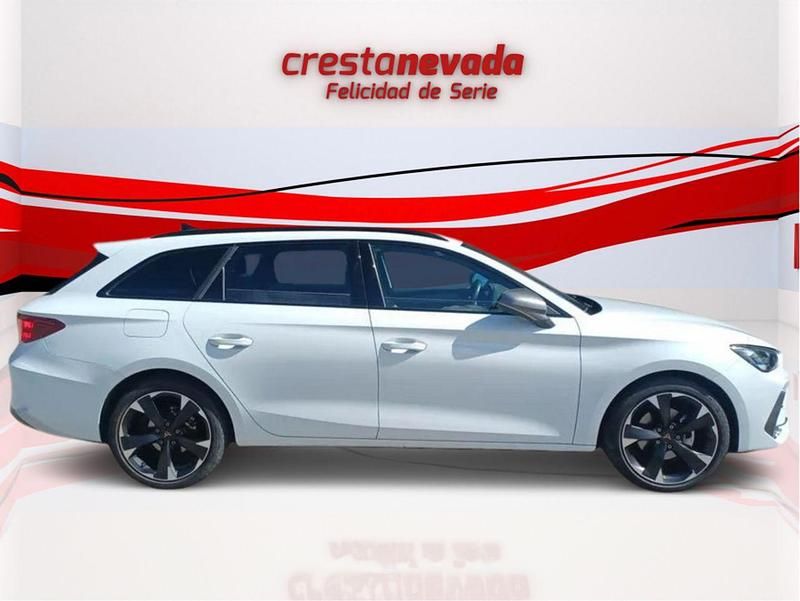 Usado Cupra Leon 150 HP (110 kW) 2024 Branco Coupé