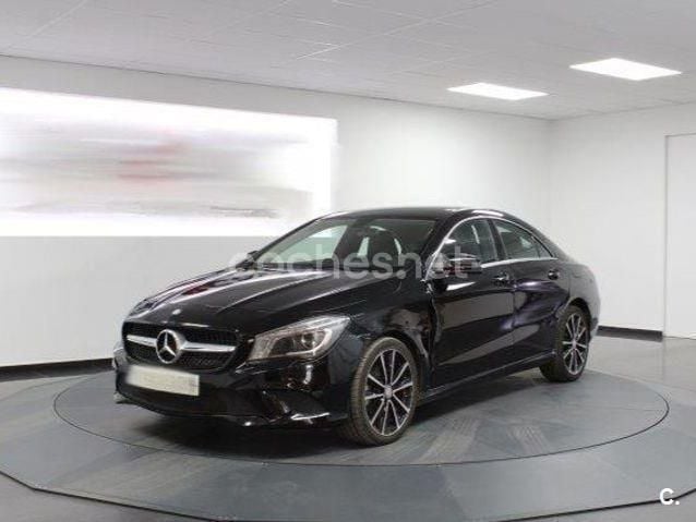 Usado Mercedes CLA200 136 CV (100 kW) 2014 Negro Berlina