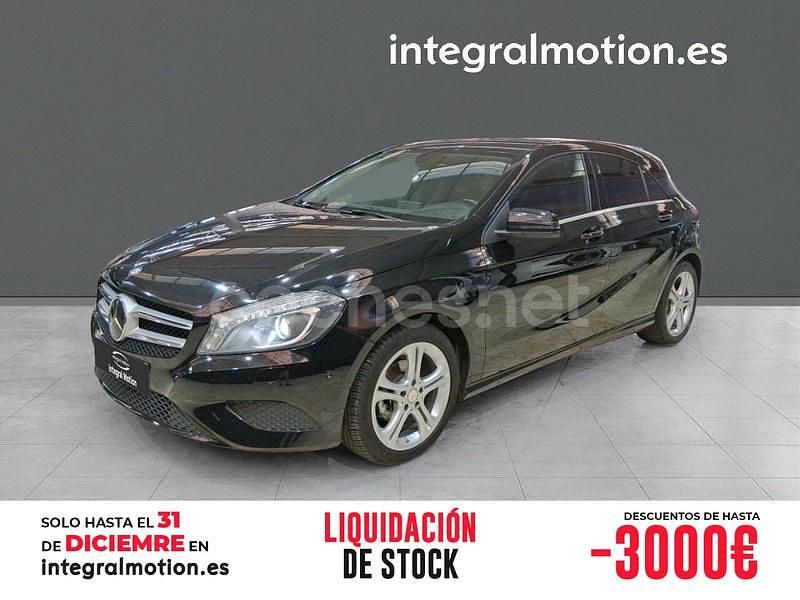 Negro Usado 2015 Mercedes A180 Urban Berlina | 15.500 € (Un poco caro) - Imagen 1/4