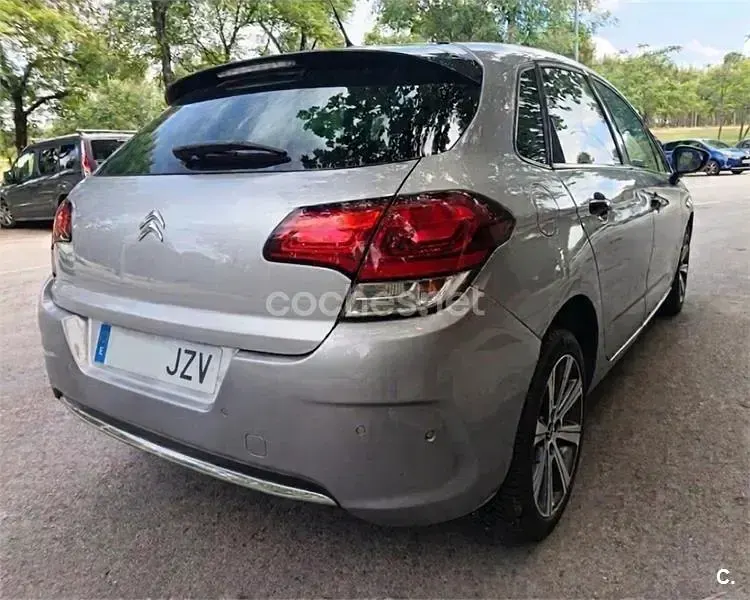 Usado Citroën C4 PureTech 130 CV (95 kW) 2017 Gris / plata Berlina