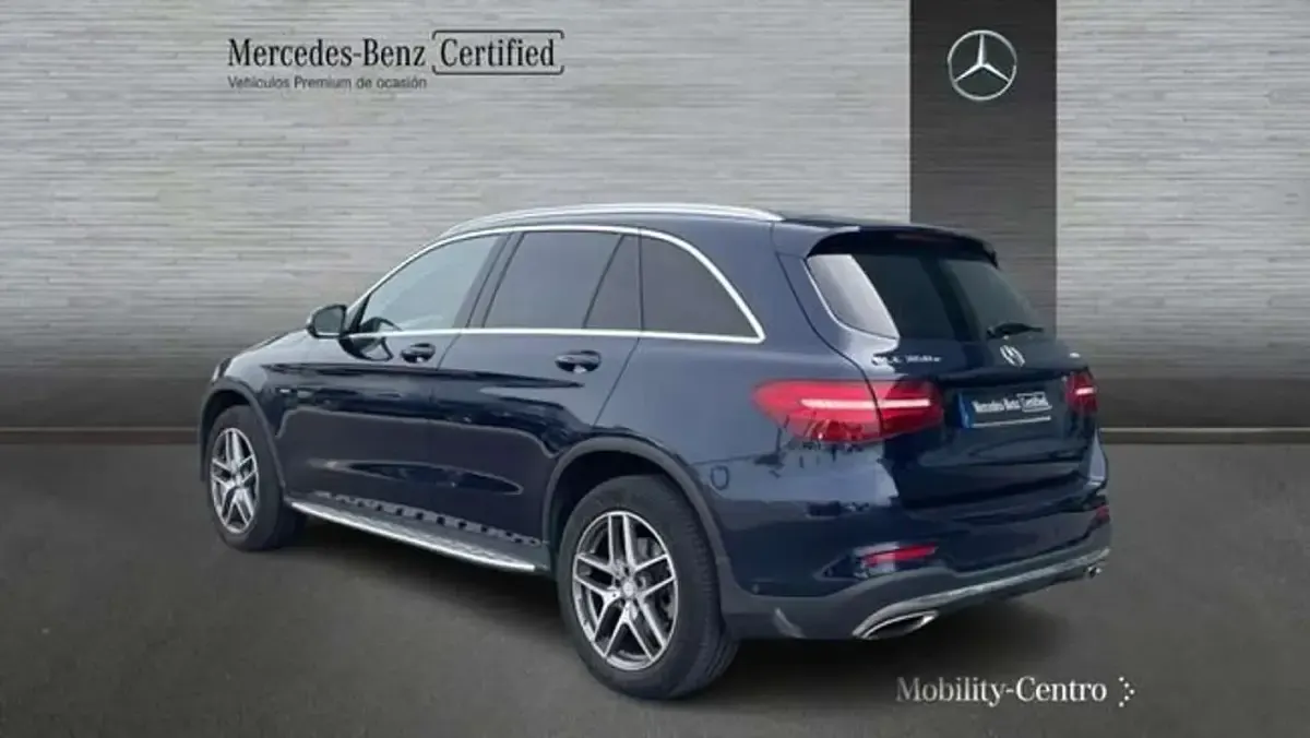 Usado Mercedes GLC350 320 CV (235 kW) 2016 Azul SUV