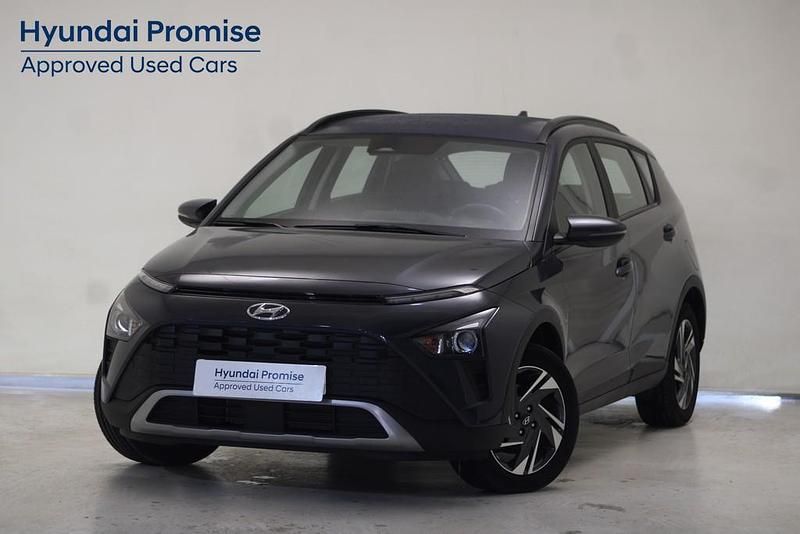 Gris Usado 2024 Hyundai Bayon SUV | 16.600 € (Precio justo) - Imagen 1/4