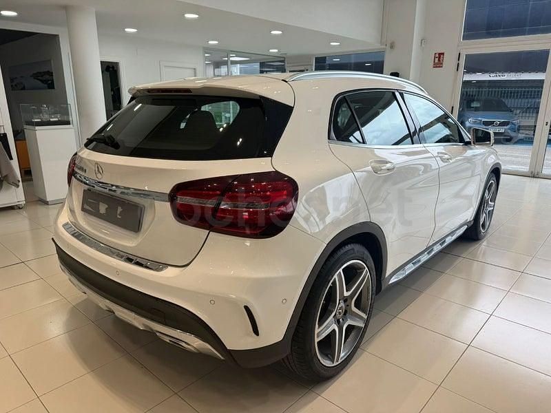 Usado Mercedes GLA200 136 CV (100 kW) 2018 Blanco SUV