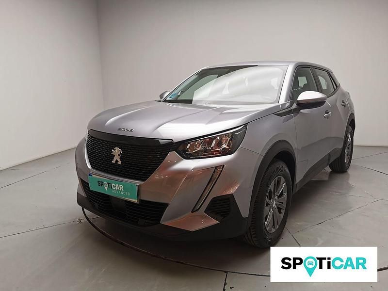Usado Peugeot 2008 Active 100 CV (73 kW) 2020 Gris SUV