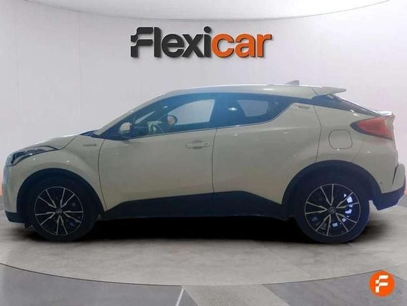 Usado Toyota C-HR Advance 122 CV (89 kW) 2018 Blanco SUV