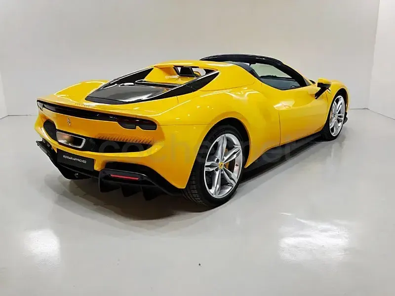 Nuevo Ferrari 296 830 CV (610 kW) 2025 Amarillo Coupe