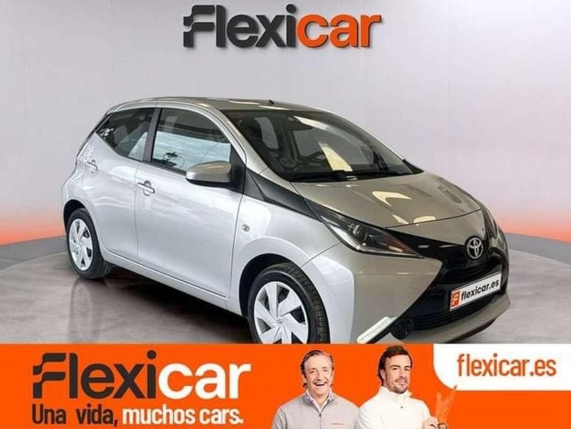 Gris Usado 2017 Toyota Aygo X-cite Utilitario | 8490 € (Precio justo) - Imagen 1/4