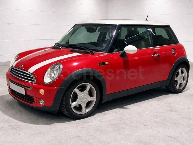 Usado Mini Cooper 120 CV (88 kW) 2007 Rojo Utilitario