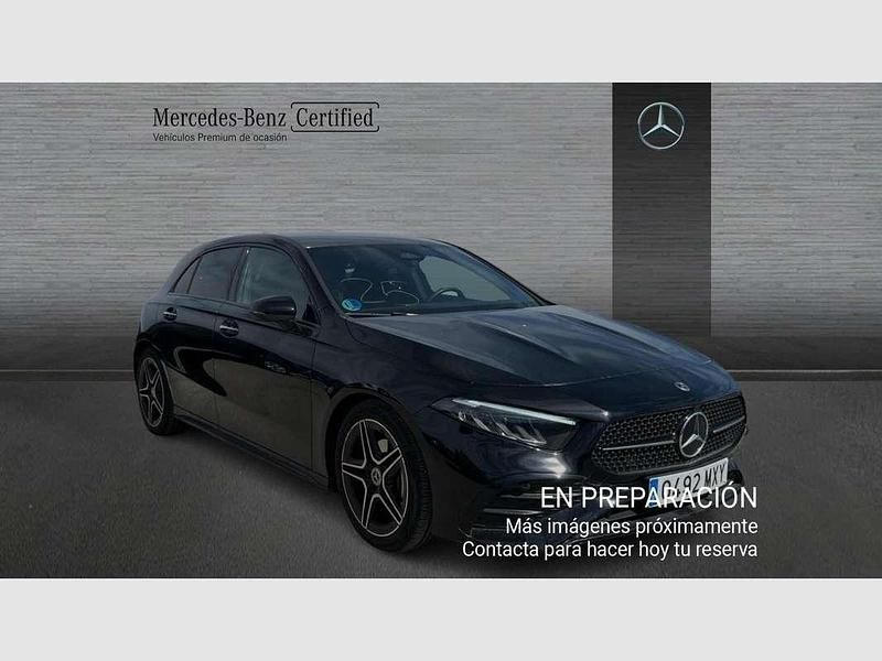 Usado Mercedes A180 136 CV (100 kW) 2025 Negro Berlina