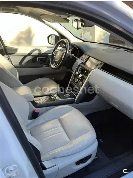 Usado Land Rover Discovery Sport HSE 150 CV (110 kW) 2016 Blanco SUV