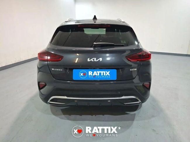 Usado Kia XCeed Style 105 CV (77 kW) 2022 Gris SUV