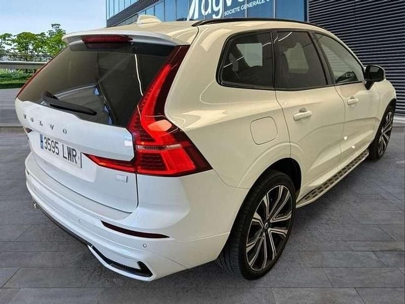 Usado Volvo XC60 R-Design 351 CV (258 kW) 2022 Blanco SUV