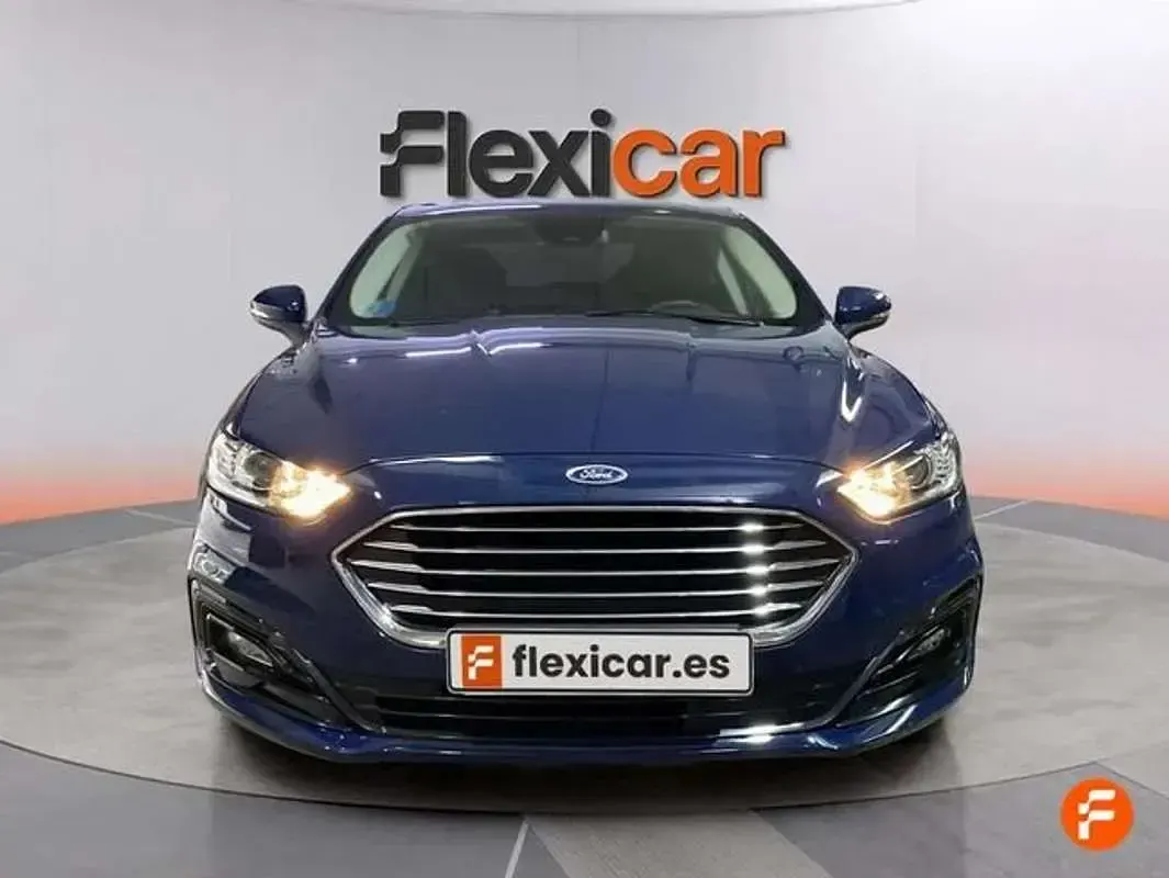 Usado Ford Mondeo Trend 188 CV (138 kW) 2021 Azul Berlina