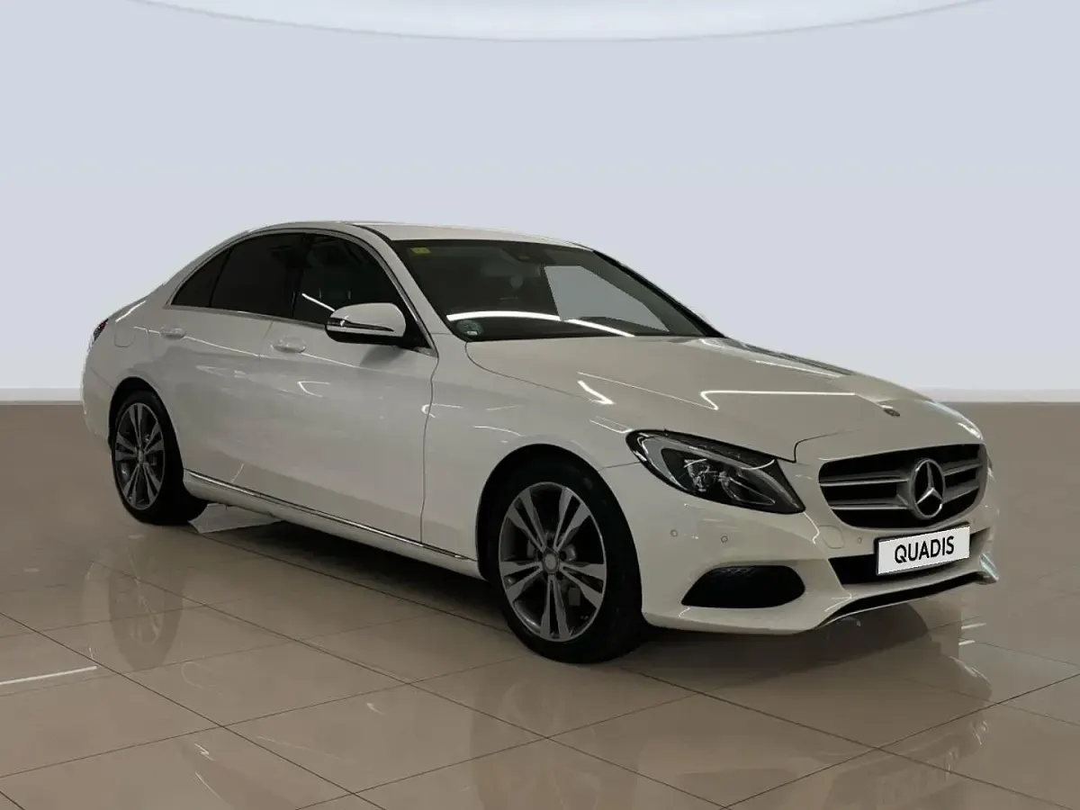 Usado Mercedes C200 136 CV (100 kW) 2016 Blanco Berlina