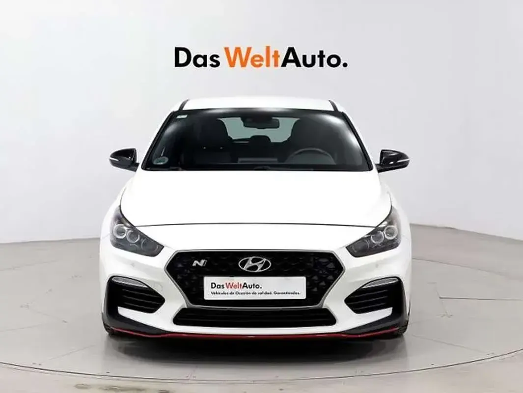 Usado Hyundai i30 250 CV (183 kW) 2018 Blanco Utilitario