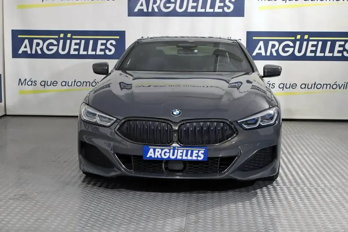 Usado BMW 840 M Sport 320 HP (235 kW) 2018 Cinzento Coupé