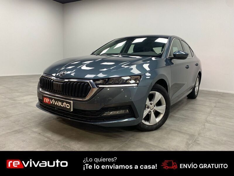 Gris Usado 2021 Skoda Octavia Style Berlina | 17.490 € (Precio justo) - Imagen 1/4