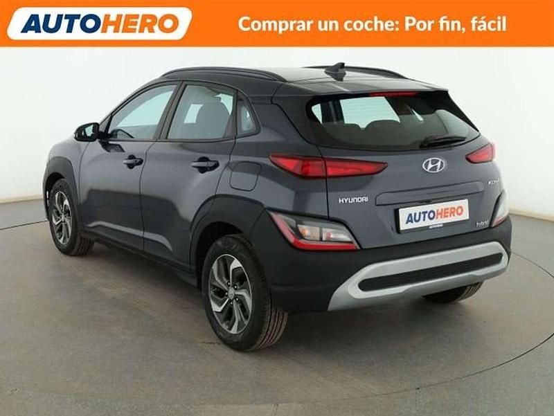 Usado Hyundai Kona 141 HP (103 kW) 2021 Cinzento SUV