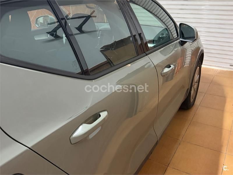 Usado Volvo XC40 Core 163 CV (119 kW) 2024 Gris / plata SUV